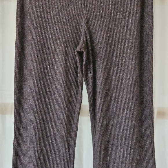 📌135 EXPRESS KNIT HIGH-RISE FLARE WOMEN'S SIZE MEDIUM - Picture 6 of 9